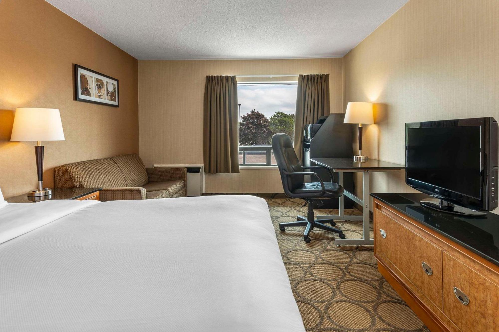 Comfort Inn Ярмут Екстер'єр фото